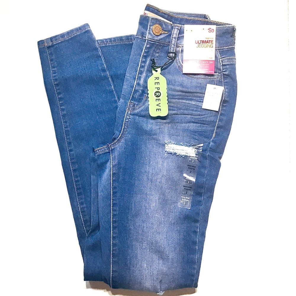 SO High Rise Ultimate Jegging - Size 3